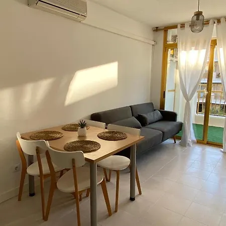 Almomar Apartment *